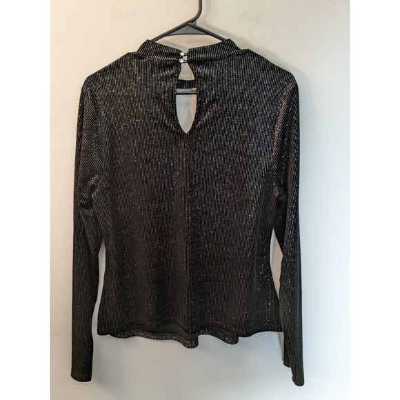 Forever 21 +, Size 0X, Black and Sparkly Keyhole Long Sleeve Knit Sweater - Picture 4 of 8